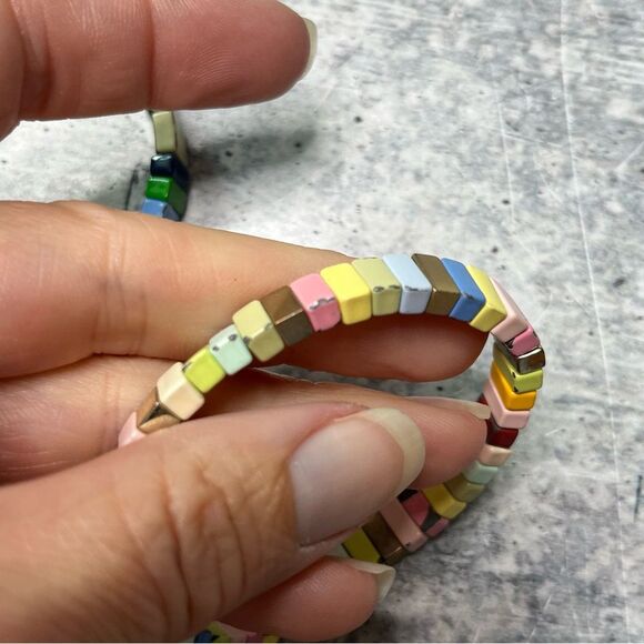 Roxanne Assoulin Bundle of 2 Bracelets - Picture 6 of 10